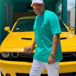 Meet your Posher, Jose